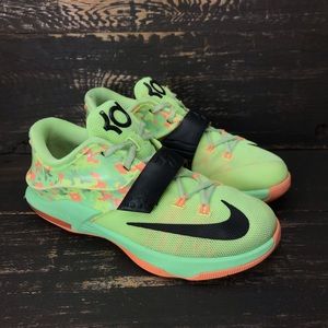 kd 7 neon green
